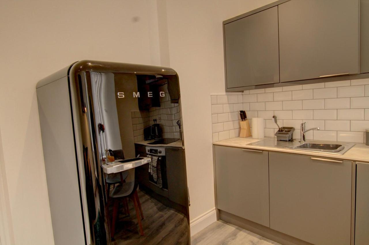 Bright & Stylish Apartment Дънди Екстериор снимка